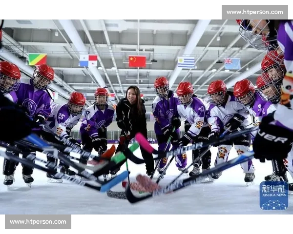 冰雪争锋：冰球赛场上的速度与激情全面解析