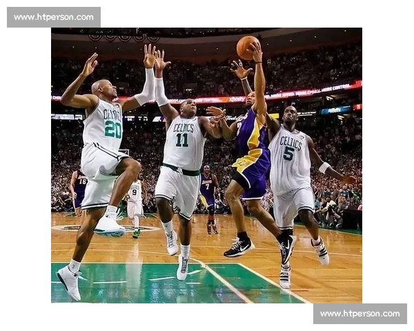 昨日篮球赛精彩回顾：激烈对决引爆全场，最后时刻逆转定胜负